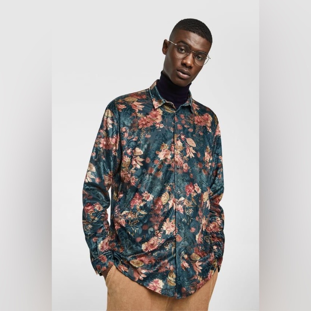 Zara Relaxed Fit Button Down Velour Floral Shirt, Medium - Picture 5 of 5
